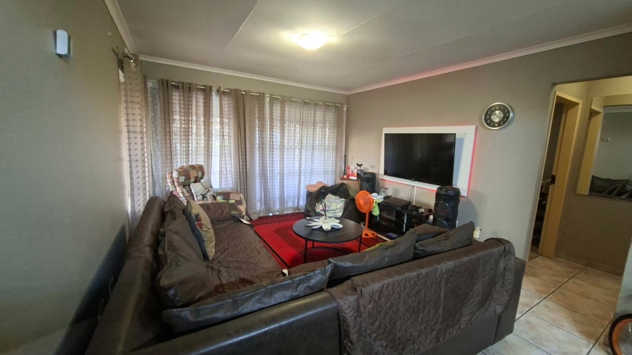 2 Bedroom Property for Sale in Sasolburg Ext 11 Free State